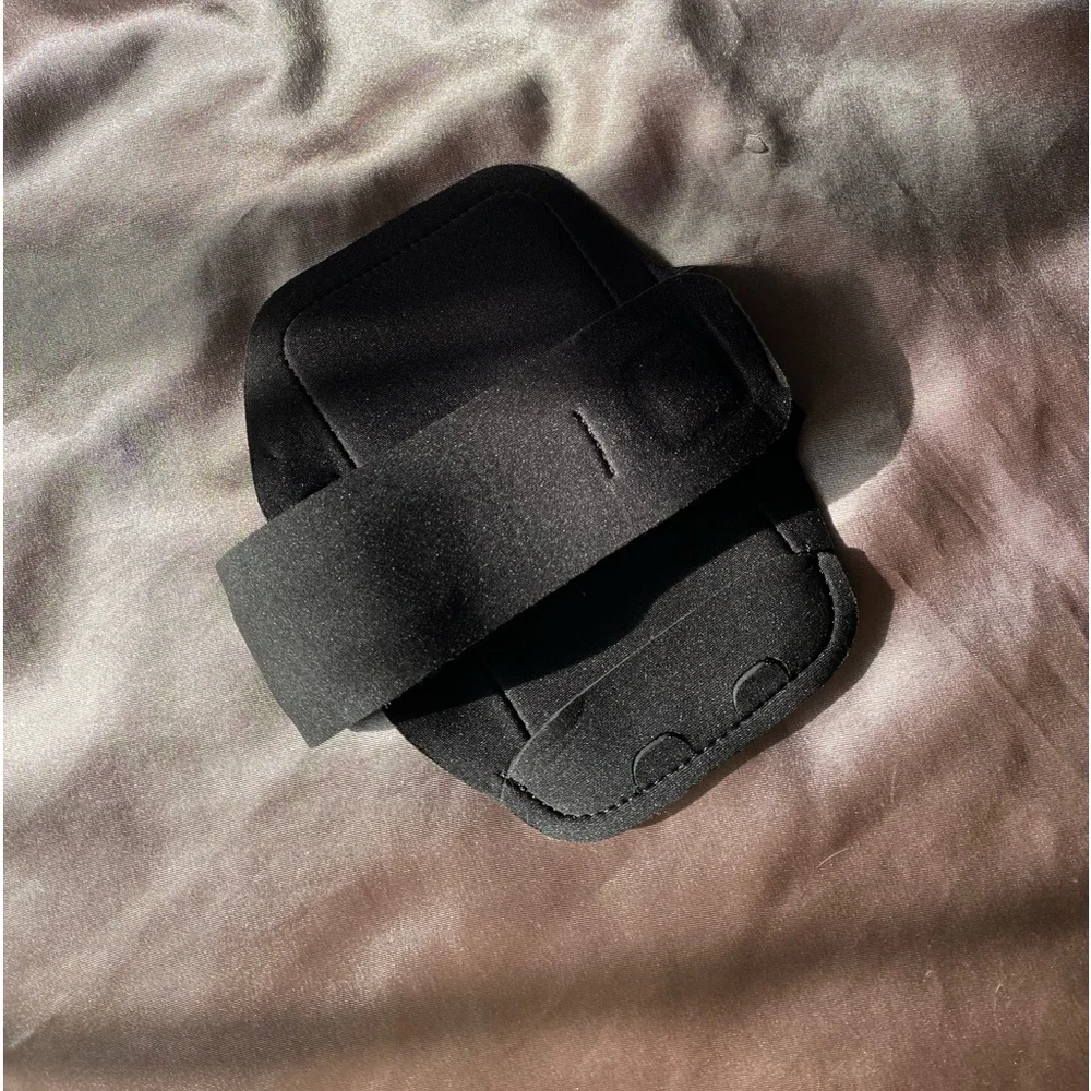 belkin black sports